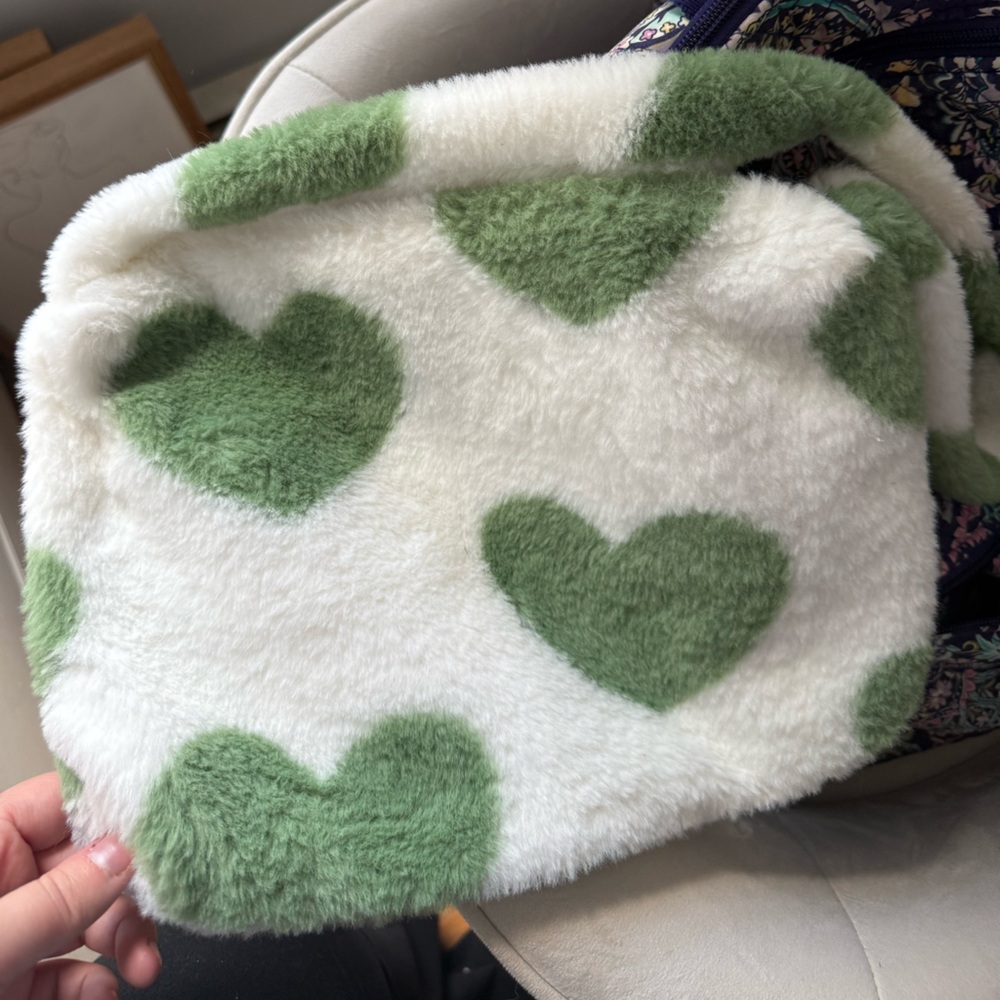 Green Heart Patterned Fuzzy Bag